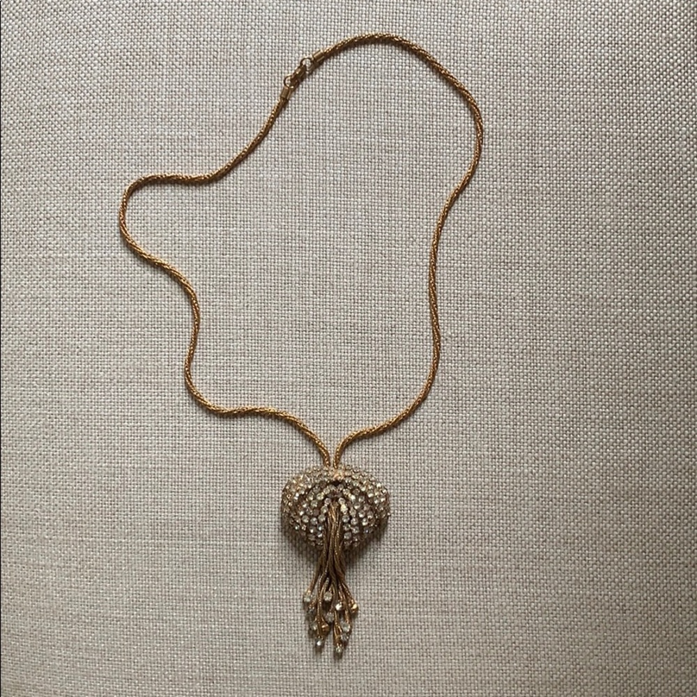 Vintage gold and rhinestone necklace
